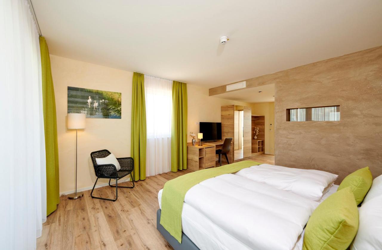 Bachhof Resort Hotel Kirchroth Extérieur photo