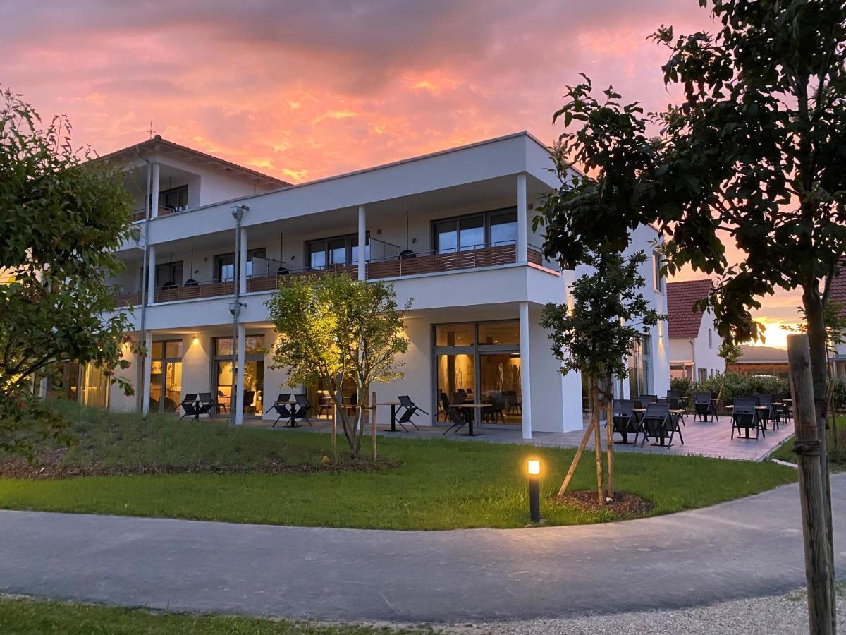 Bachhof Resort Hotel Kirchroth Extérieur photo